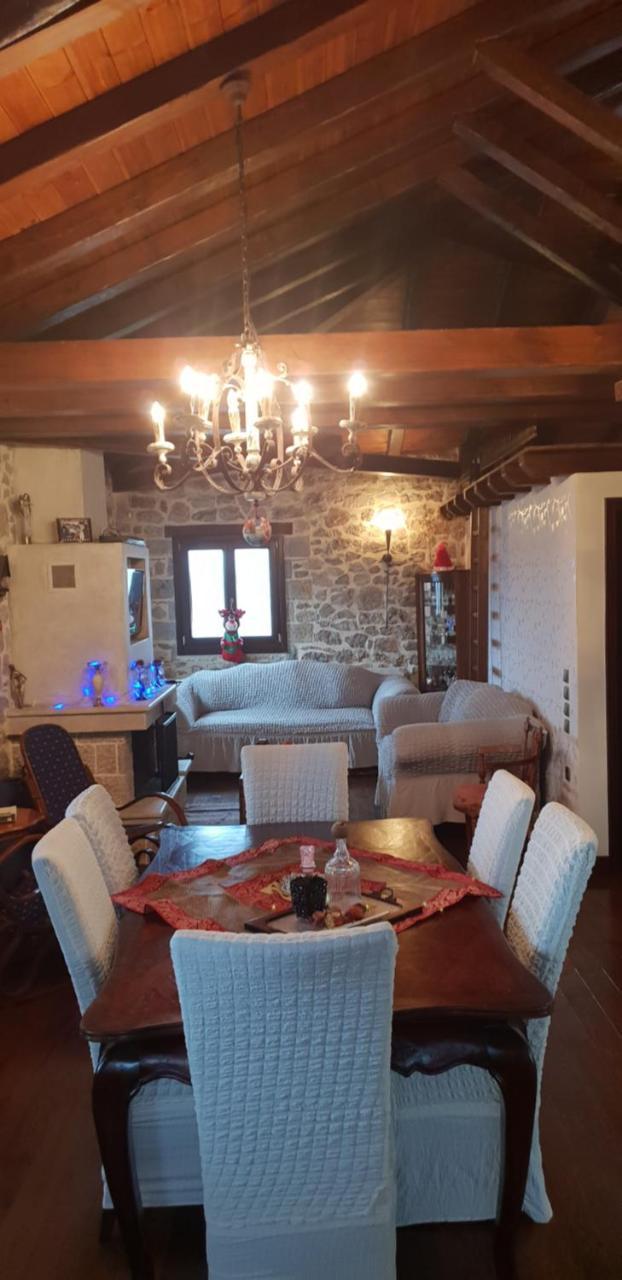 Mountain Villa Graviá Exteriér fotografie